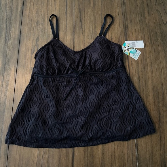 Island Escape Other - Island Escape Black Lace Crochet 18 Tankini Top